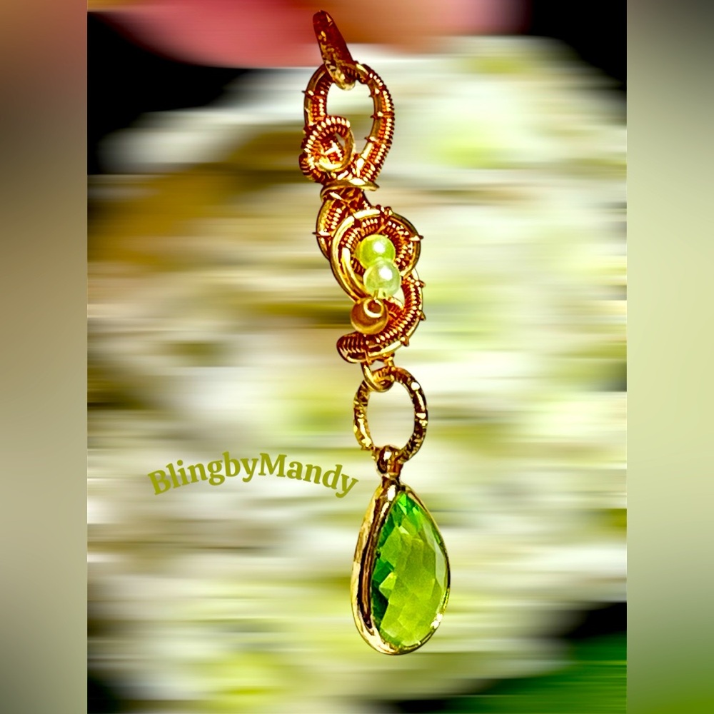 🦋Swirls for girls-custom made bespoke pendant in green and gold -pear drop